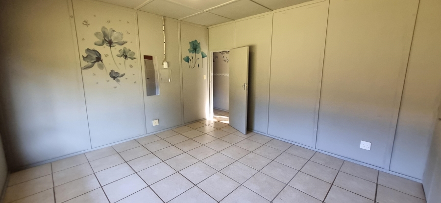7 Bedroom Property for Sale in Zoutpansdrift A H North West